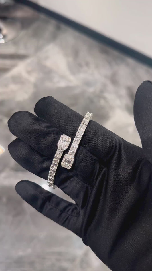 BAGUETTE BANGLE BRACELET - 925 SILVER